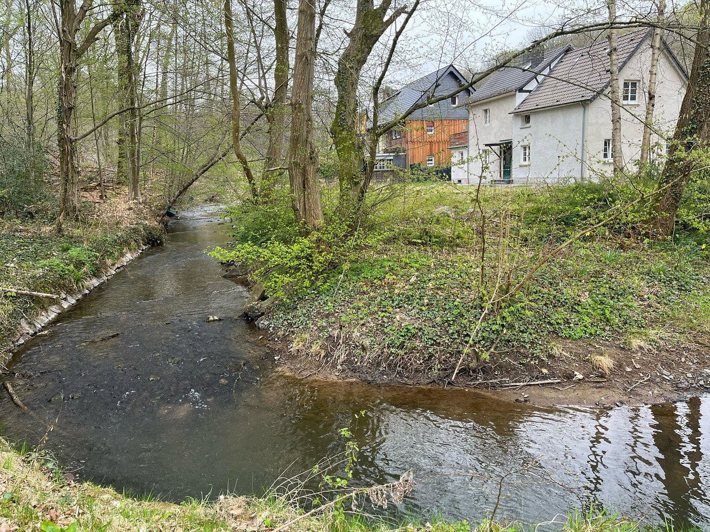 Prodej domu 181 m², pozemek 1.754 m², Odenthal, Severní Porýní-Vestfálsko Prodej domu 181 m², pozemek 1.754 m², Odenthal, Severní Porýní-Vestfálsko