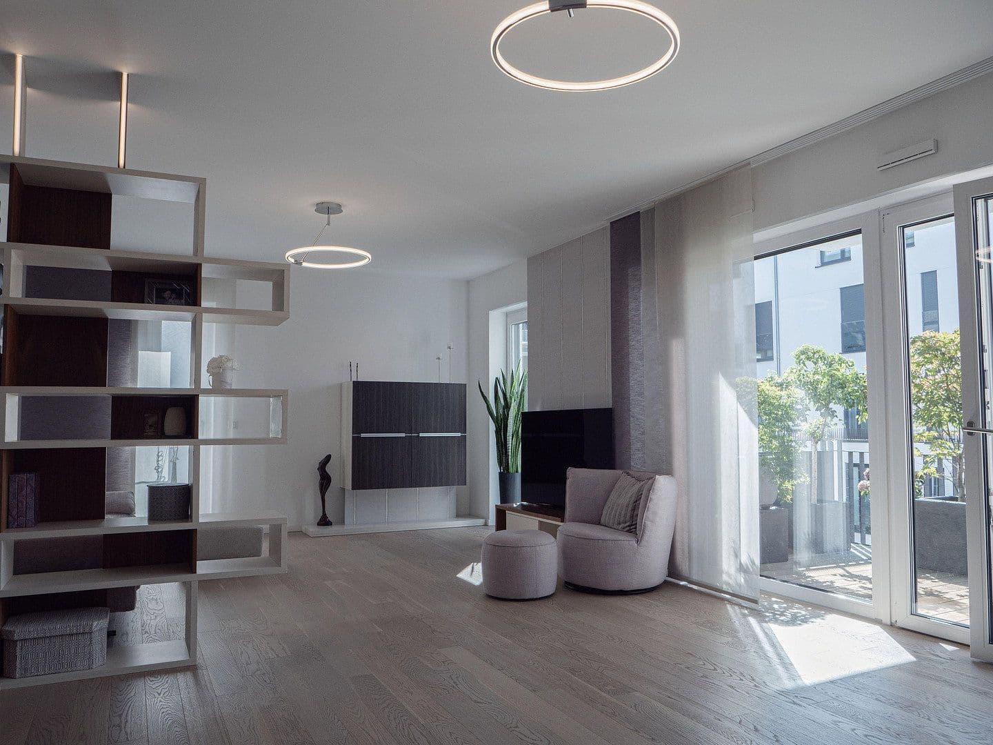 Prodej bytu 4+1 119 m², Offenbach am Main, Hessen Prodej bytu 4+1 119 m², Offenbach am Main, Hessen