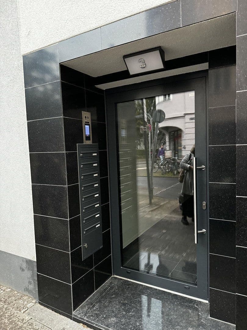 Pronájem bytu 2+kk 70 m², Düsseldorfer Strasse 3, Köln, Severní Porýní-Vestfálsko Pronájem bytu 2+kk 70 m², Düsseldorfer Strasse 3, Köln, Severní Porýní-Vestfálsko