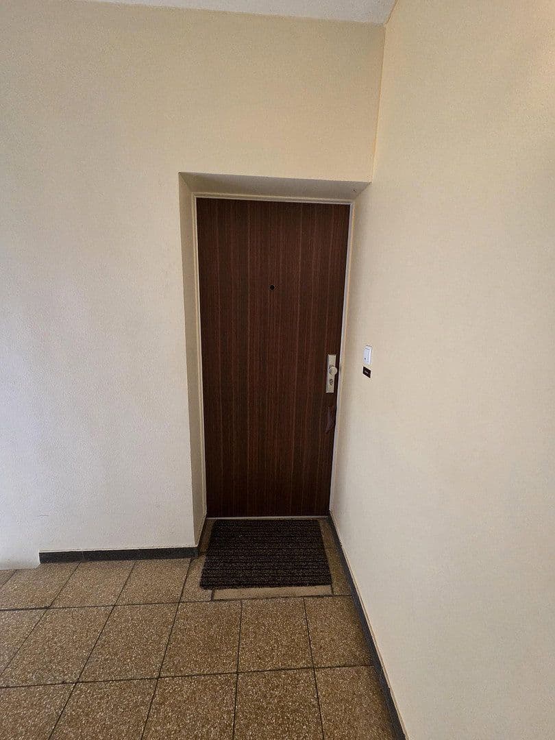Prodej bytu 3+1 69 m², Kronenweg 50, Wesseling, Severní Porýní-Vestfálsko Prodej bytu 3+1 69 m², Kronenweg 50, Wesseling, Severní Porýní-Vestfálsko