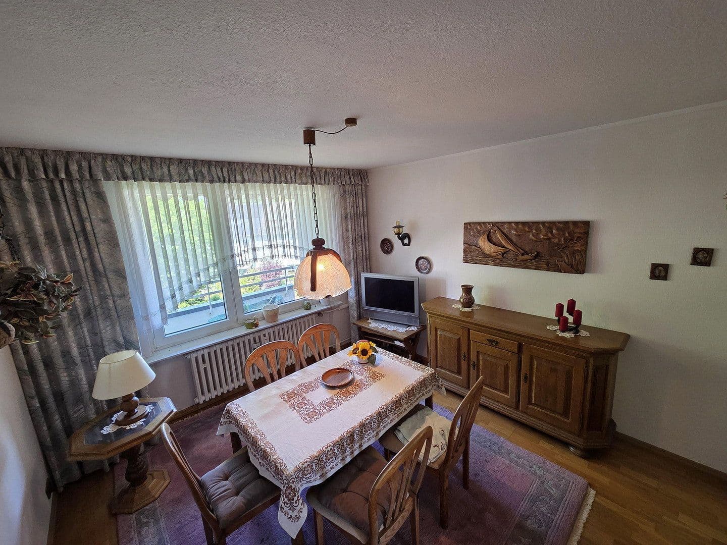 Prodej bytu 3+1 69 m², Kronenweg 50, Wesseling, Severní Porýní-Vestfálsko Prodej bytu 3+1 69 m², Kronenweg 50, Wesseling, Severní Porýní-Vestfálsko