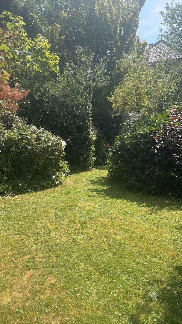 Prodej domu 156 m², pozemek 1.245 m², Wassenberg, Severní Porýní-Vestfálsko Prodej domu 156 m², pozemek 1.245 m², Wassenberg, Severní Porýní-Vestfálsko