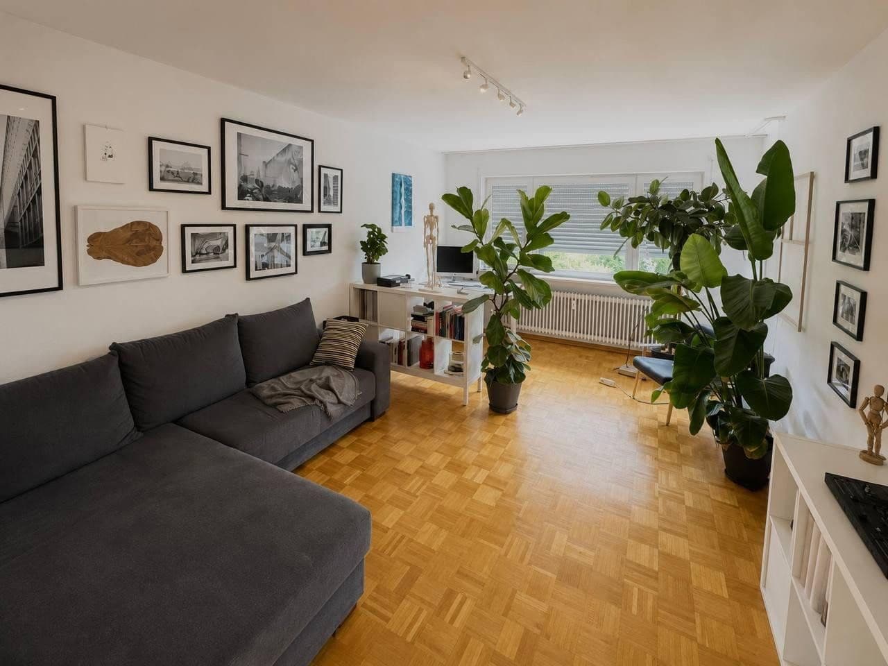 Pronájem bytu 2+kk 85 m², Friederichstrasse 33 / 37, Korntal-Münchingen, Bádensko-Württembersko Pronájem bytu 2+kk 85 m², Friederichstrasse 33 / 37, Korntal-Münchingen, Bádensko-Württembersko