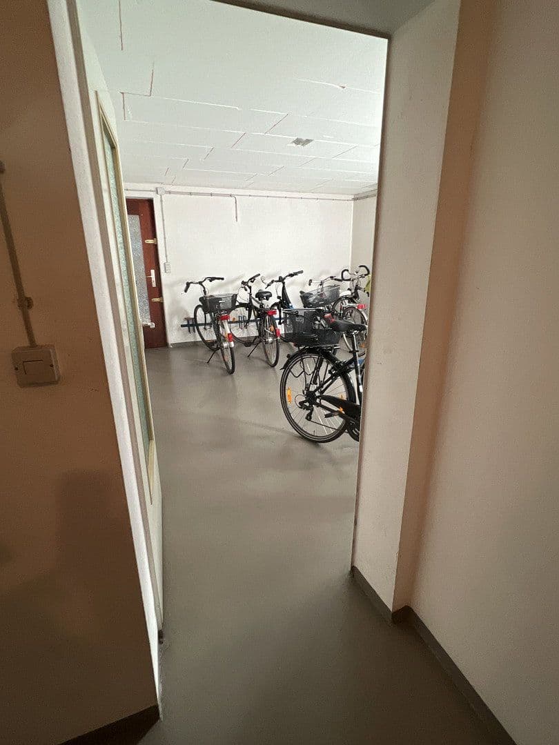 Pronájem bytu 2+kk 85 m², Friederichstrasse 33 / 37, Korntal-Münchingen, Bádensko-Württembersko Pronájem bytu 2+kk 85 m², Friederichstrasse 33 / 37, Korntal-Münchingen, Bádensko-Württembersko