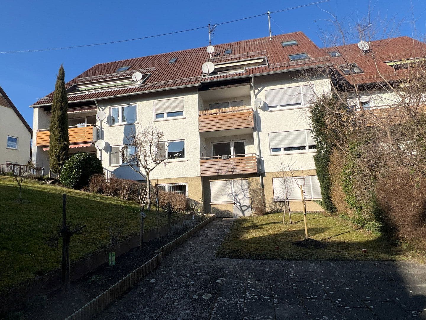 Pronájem bytu 2+kk 85 m², Friederichstrasse 33 / 37, Korntal-Münchingen, Bádensko-Württembersko Pronájem bytu 2+kk 85 m², Friederichstrasse 33 / 37, Korntal-Münchingen, Bádensko-Württembersko