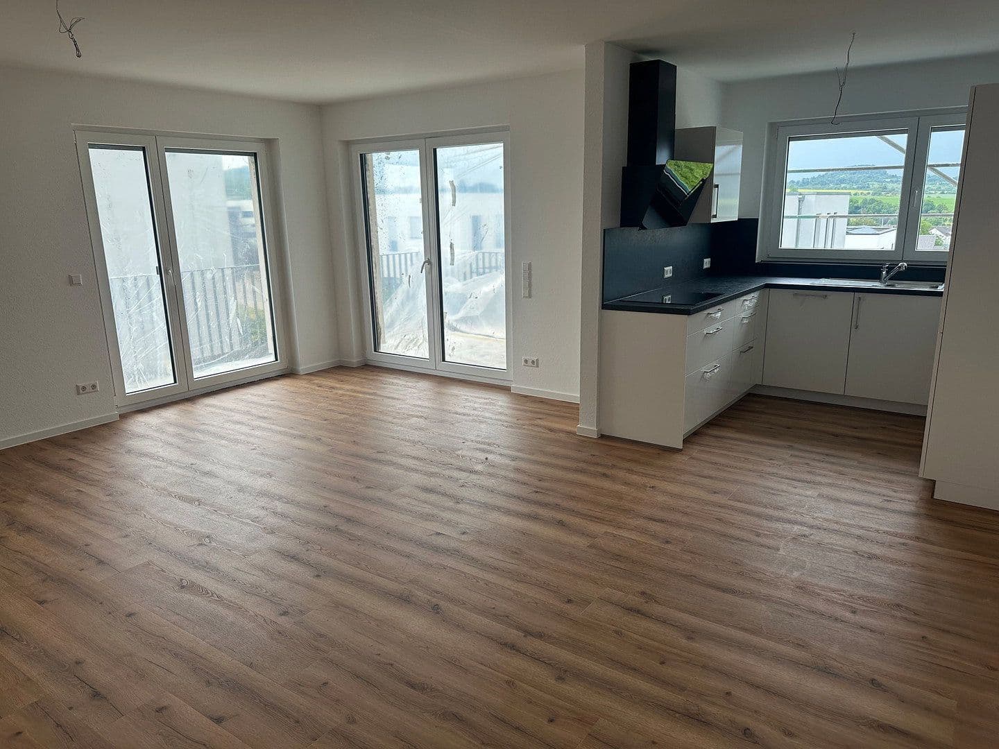 Pronájem bytu 3+kk 97 m², Hühnlesäcker 4, 74360 Ilsfeld, Ilsfeld, Bádensko-Württembersko Pronájem bytu 3+kk 97 m², Hühnlesäcker 4, 74360 Ilsfeld, Ilsfeld, Bádensko-Württembersko