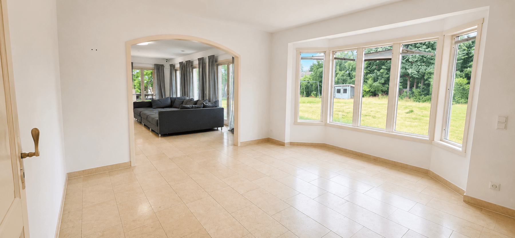 Prodej domu 255 m², pozemek 1.600 m², Waldems, Hessen Prodej domu 255 m², pozemek 1.600 m², Waldems, Hessen