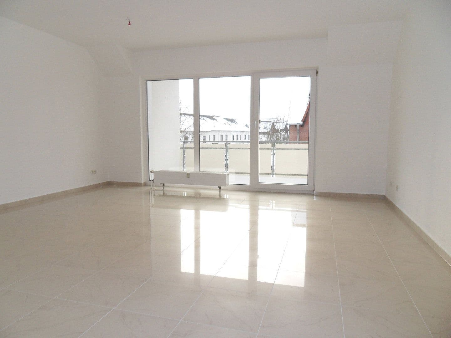 Pronájem bytu 3+1 77 m², Schwerte, Severní Porýní-Vestfálsko Pronájem bytu 3+1 77 m², Schwerte, Severní Porýní-Vestfálsko