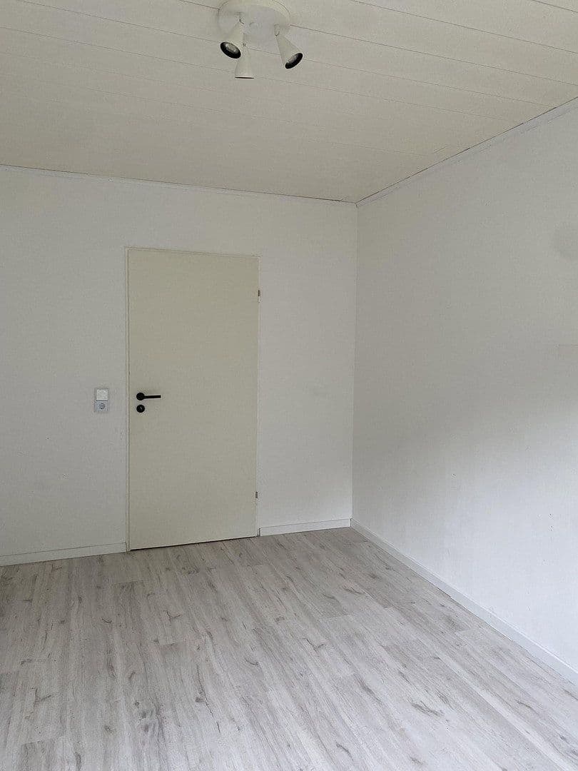 Prodej bytu 3+1 74 m², Hirzenhain, Hessen Prodej bytu 3+1 74 m², Hirzenhain, Hessen