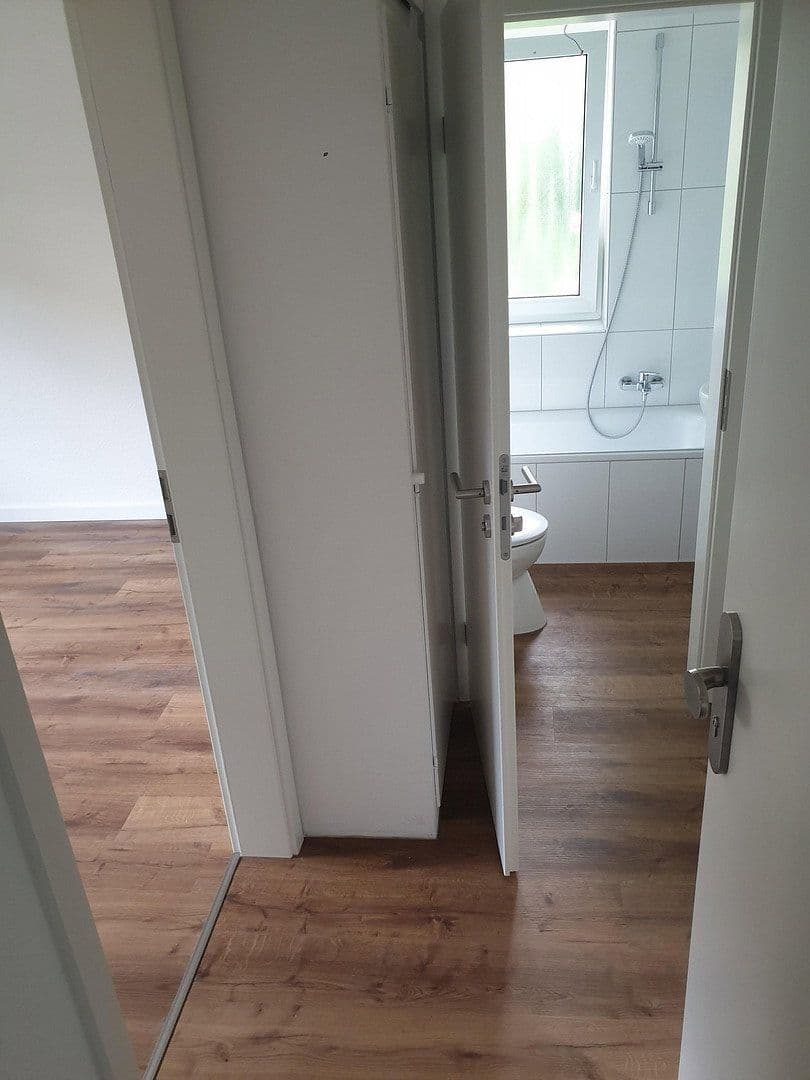 Pronájem bytu 2+1 44 m², Gerhart-Hauptmann-Str. 13b, Heidelberg, Bádensko-Württembersko Pronájem bytu 2+1 44 m², Gerhart-Hauptmann-Str. 13b, Heidelberg, Bádensko-Württembersko