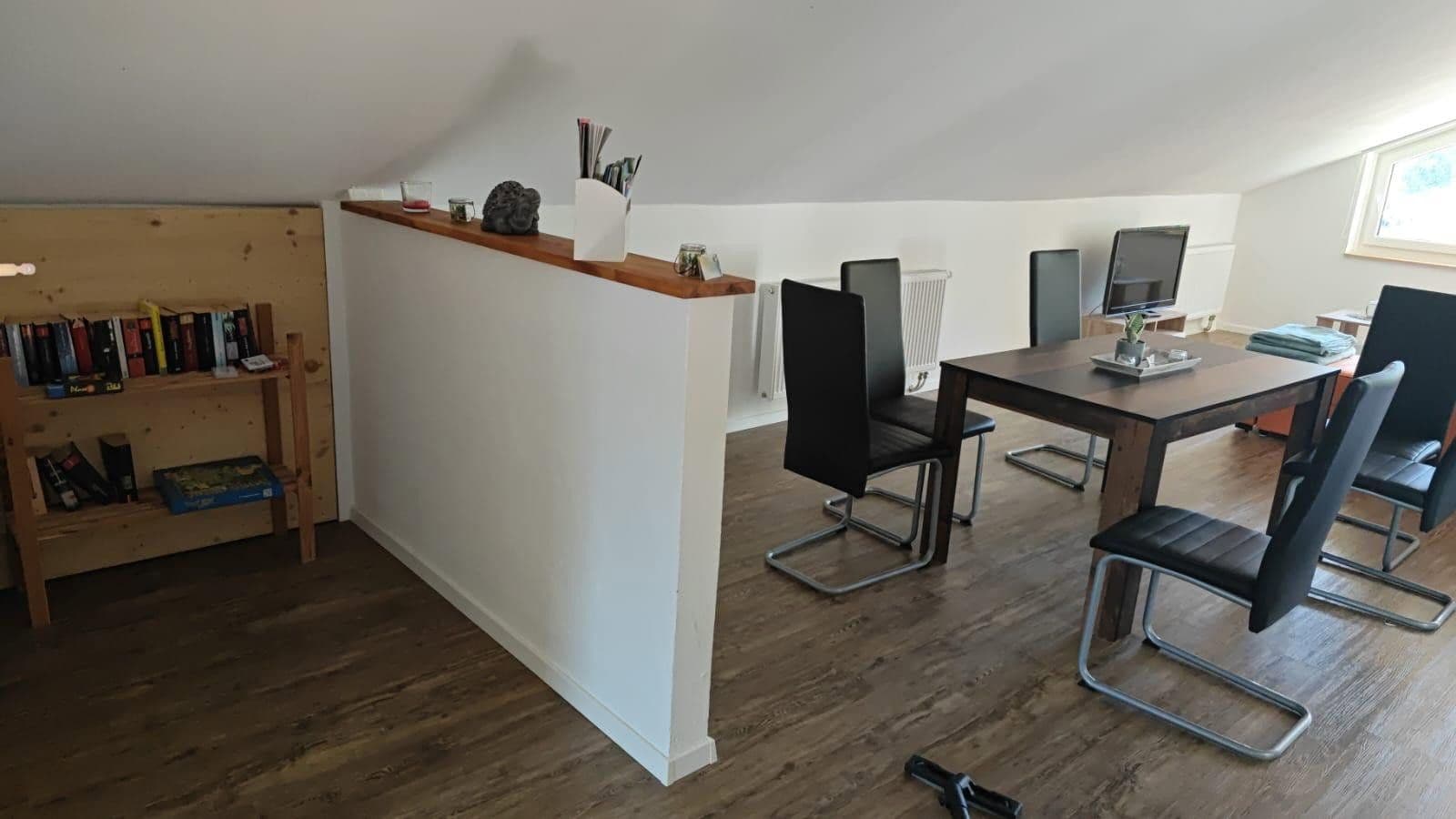 Prodej domu 252 m², pozemek 640 m², Hallauerst. 32, Stühlingen, Bádensko-Württembersko Prodej domu 252 m², pozemek 640 m², Hallauerst. 32, Stühlingen, Bádensko-Württembersko