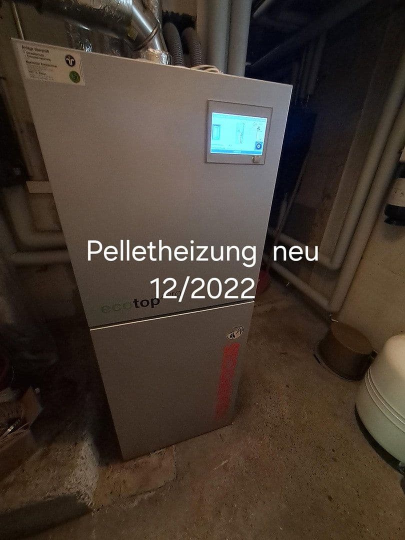 Prodej domu 252 m², pozemek 640 m², Hallauerst. 32, Stühlingen, Bádensko-Württembersko Prodej domu 252 m², pozemek 640 m², Hallauerst. 32, Stühlingen, Bádensko-Württembersko