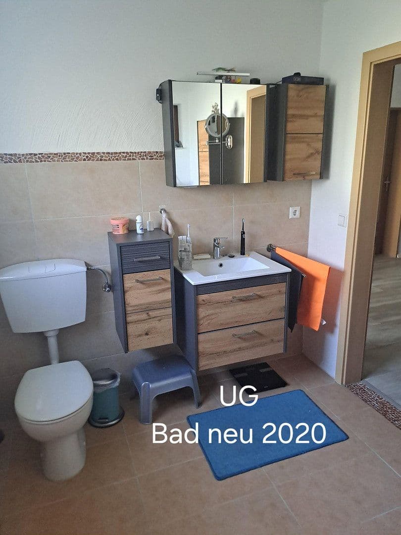 Prodej domu 252 m², pozemek 640 m², Hallauerst. 32, Stühlingen, Bádensko-Württembersko Prodej domu 252 m², pozemek 640 m², Hallauerst. 32, Stühlingen, Bádensko-Württembersko