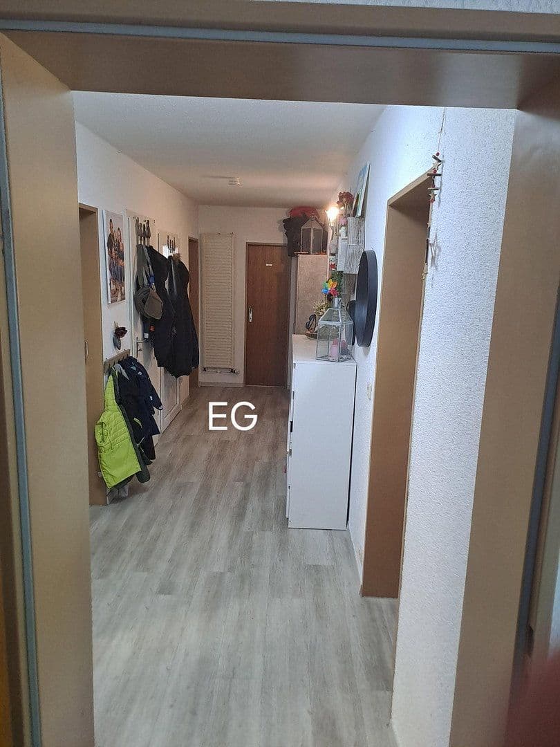 Prodej domu 252 m², pozemek 640 m², Hallauerst. 32, Stühlingen, Bádensko-Württembersko Prodej domu 252 m², pozemek 640 m², Hallauerst. 32, Stühlingen, Bádensko-Württembersko