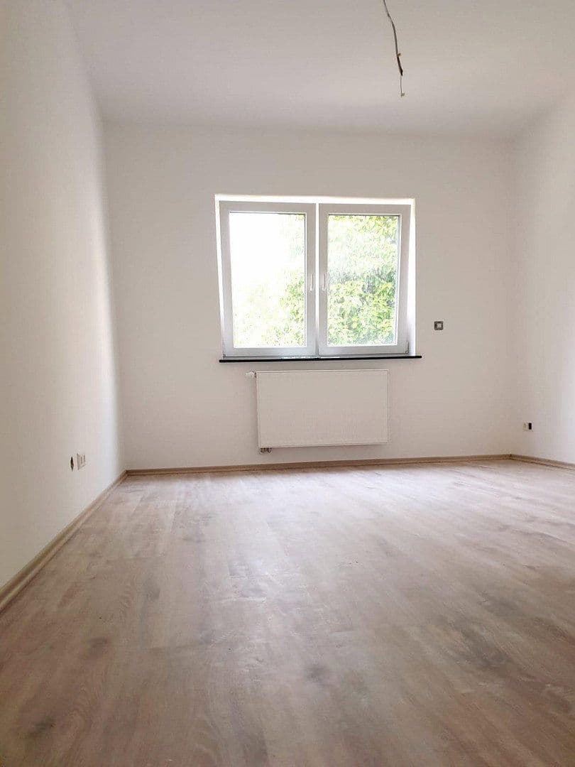 Prodej domu 228 m², pozemek 1.055 m², Wörth am Rhein, Porýní-Falc Prodej domu 228 m², pozemek 1.055 m², Wörth am Rhein, Porýní-Falc