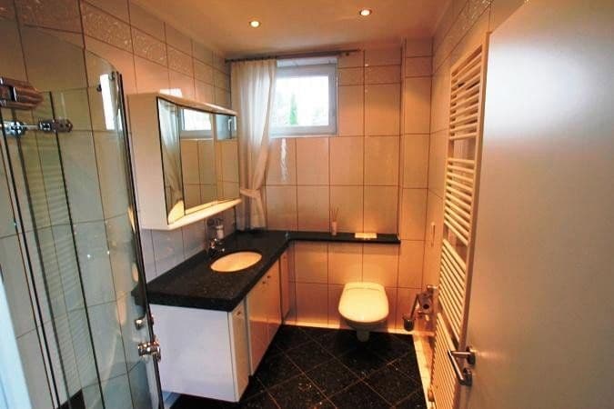 Prodej domu 130 m², pozemek 436 m², Köln, Severní Porýní-Vestfálsko Prodej domu 130 m², pozemek 436 m², Köln, Severní Porýní-Vestfálsko