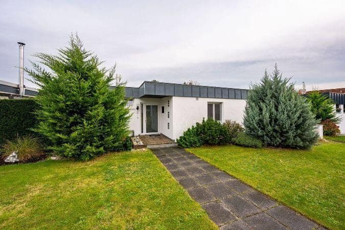 Prodej domu 130 m², pozemek 436 m², Köln, Severní Porýní-Vestfálsko Prodej domu 130 m², pozemek 436 m², Köln, Severní Porýní-Vestfálsko