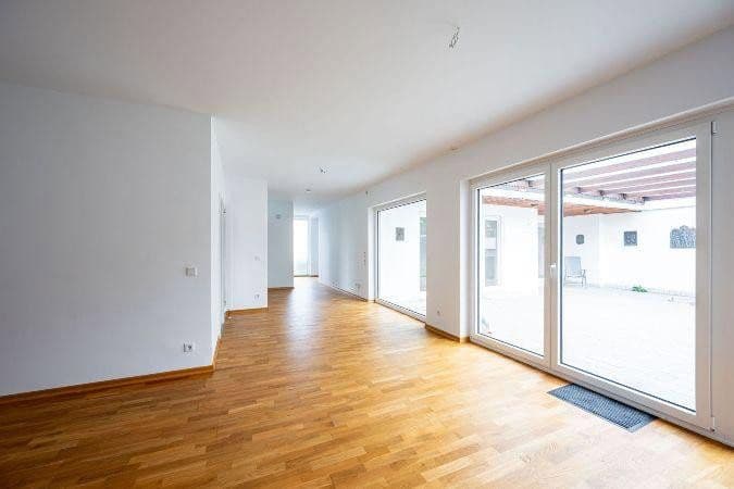 Prodej domu 130 m², pozemek 436 m², Köln, Severní Porýní-Vestfálsko Prodej domu 130 m², pozemek 436 m², Köln, Severní Porýní-Vestfálsko