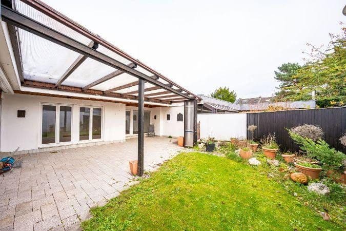 Prodej domu 130 m², pozemek 436 m², Köln, Severní Porýní-Vestfálsko Prodej domu 130 m², pozemek 436 m², Köln, Severní Porýní-Vestfálsko