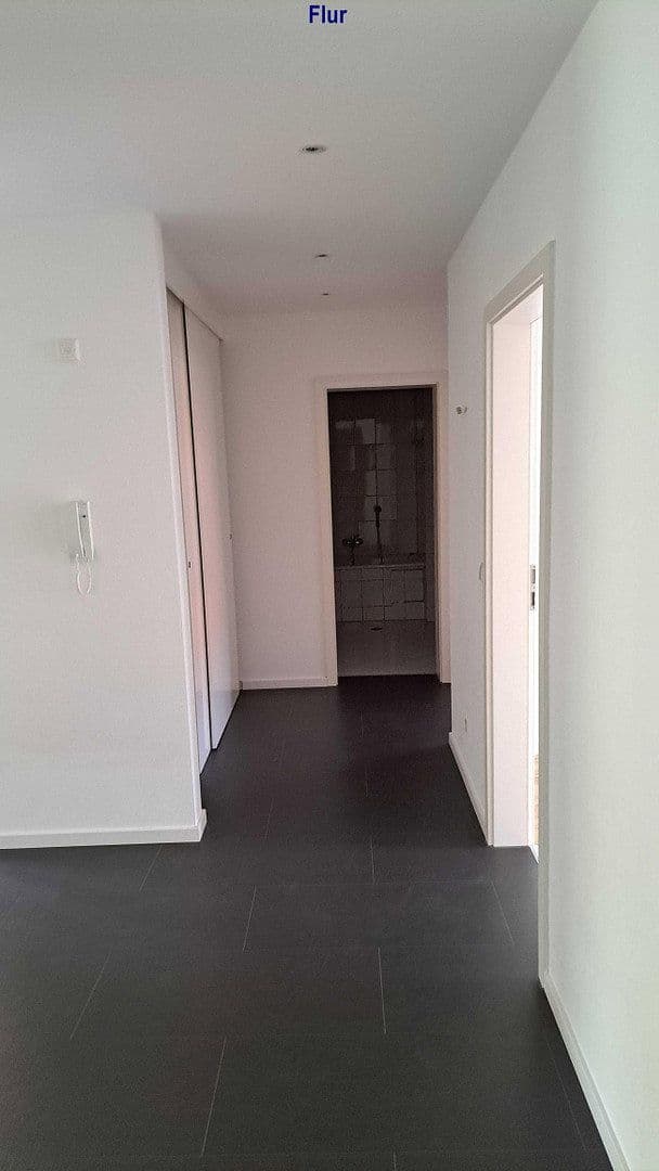 Pronájem bytu 4+kk 123 m², Bempflingen, Bádensko-Württembersko Pronájem bytu 4+kk 123 m², Bempflingen, Bádensko-Württembersko