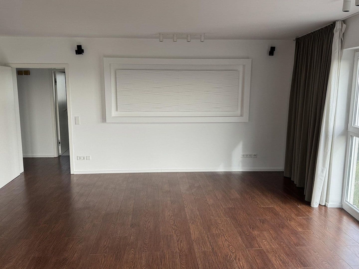 Prodej bytu 4+1 110 m², Frankfurt, Hessen Prodej bytu 4+1 110 m², Frankfurt, Hessen