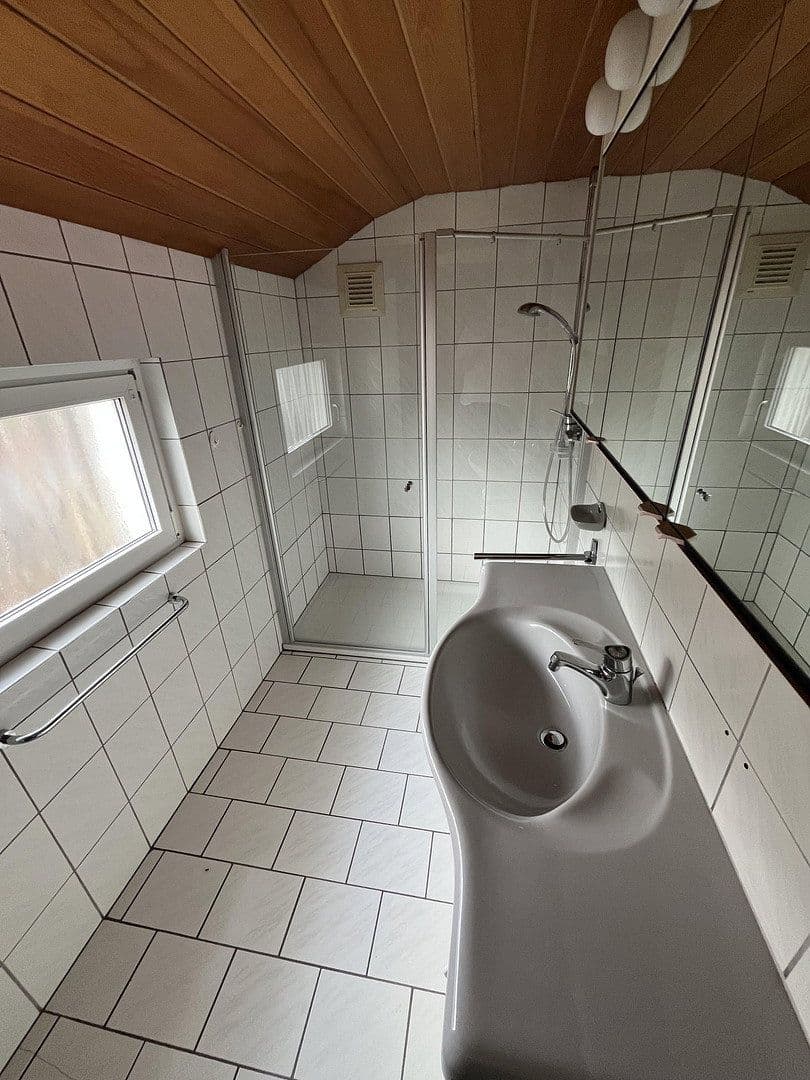 Prodej domu 175 m², pozemek 1.300 m², Am Kleeweiher 5, Dreieich, Hessen Prodej domu 175 m², pozemek 1.300 m², Am Kleeweiher 5, Dreieich, Hessen