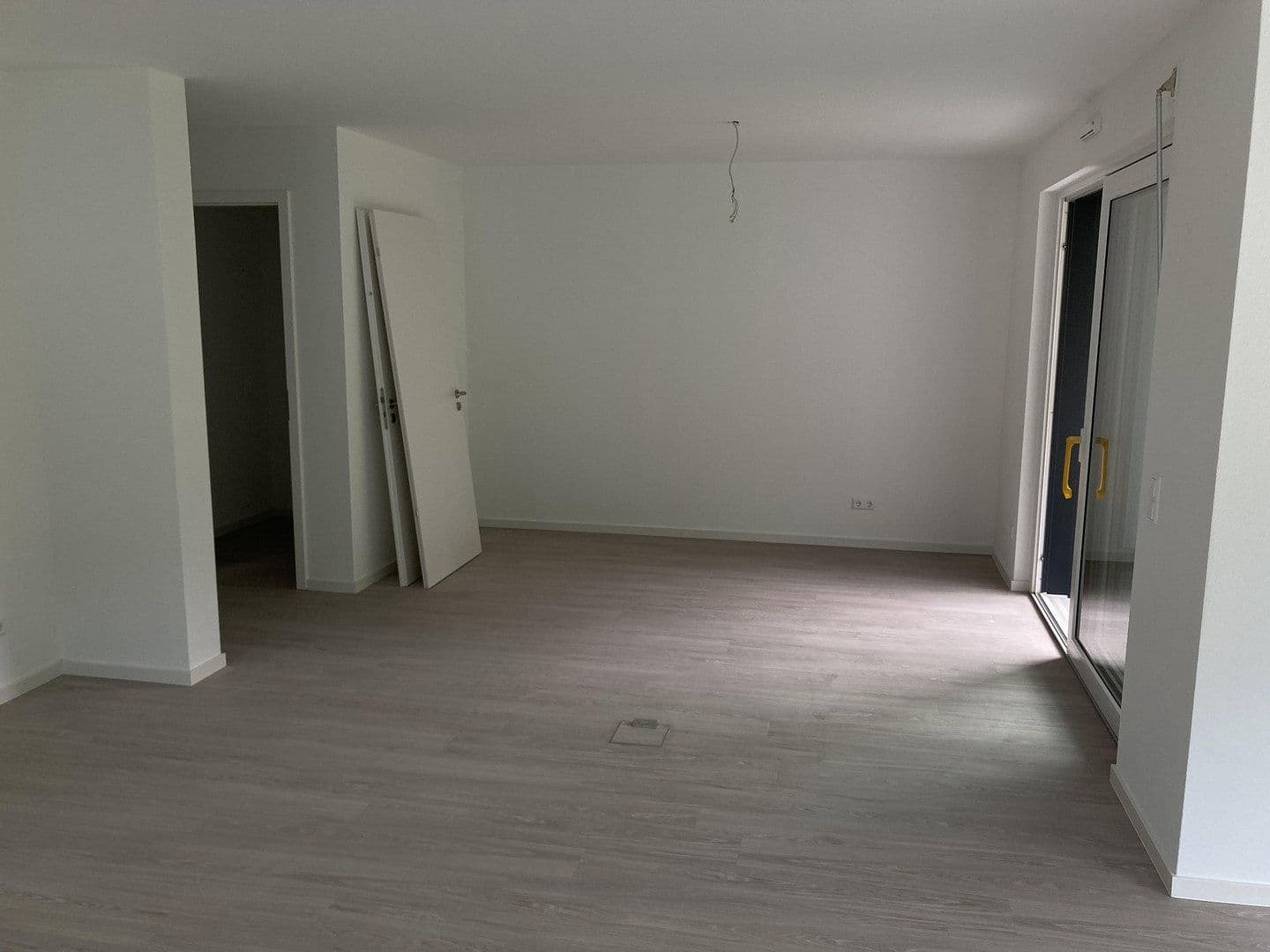Prodej bytu 3+1 92 m², Calw, Bádensko-Württembersko Prodej bytu 3+1 92 m², Calw, Bádensko-Württembersko