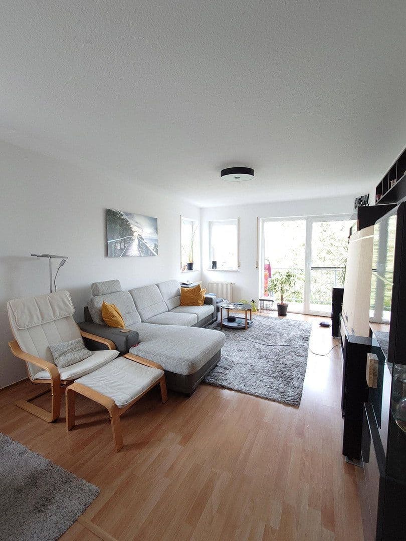 Pronájem bytu 3+1 87 m², An der Linde 7, Florstadt, Hessen Pronájem bytu 3+1 87 m², An der Linde 7, Florstadt, Hessen