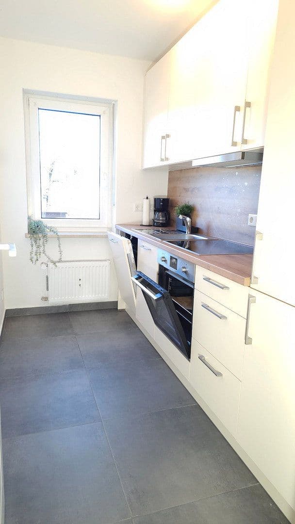 Pronájem bytu 3+1 75 m², München, Bavorsko Pronájem bytu 3+1 75 m², München, Bavorsko