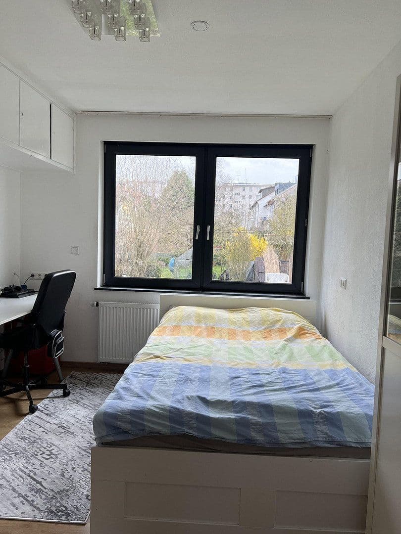 Pronájem bytu 4+1 98 m², Köllestraße 25, Ulm, Bádensko-Württembersko Pronájem bytu 4+1 98 m², Köllestraße 25, Ulm, Bádensko-Württembersko