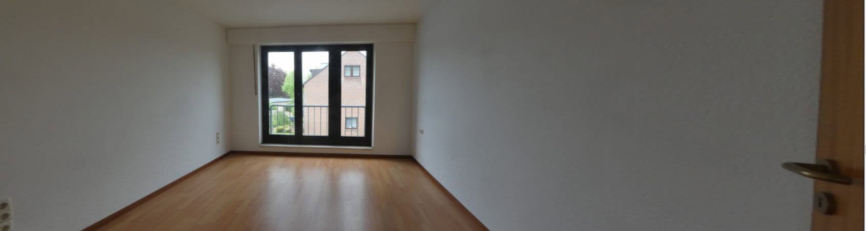 Pronájem bytu 3+1 100 m², Theodor-Heuss-Str. 56, Erkelenz, Severní Porýní-Vestfálsko Pronájem bytu 3+1 100 m², Theodor-Heuss-Str. 56, Erkelenz, Severní Porýní-Vestfálsko