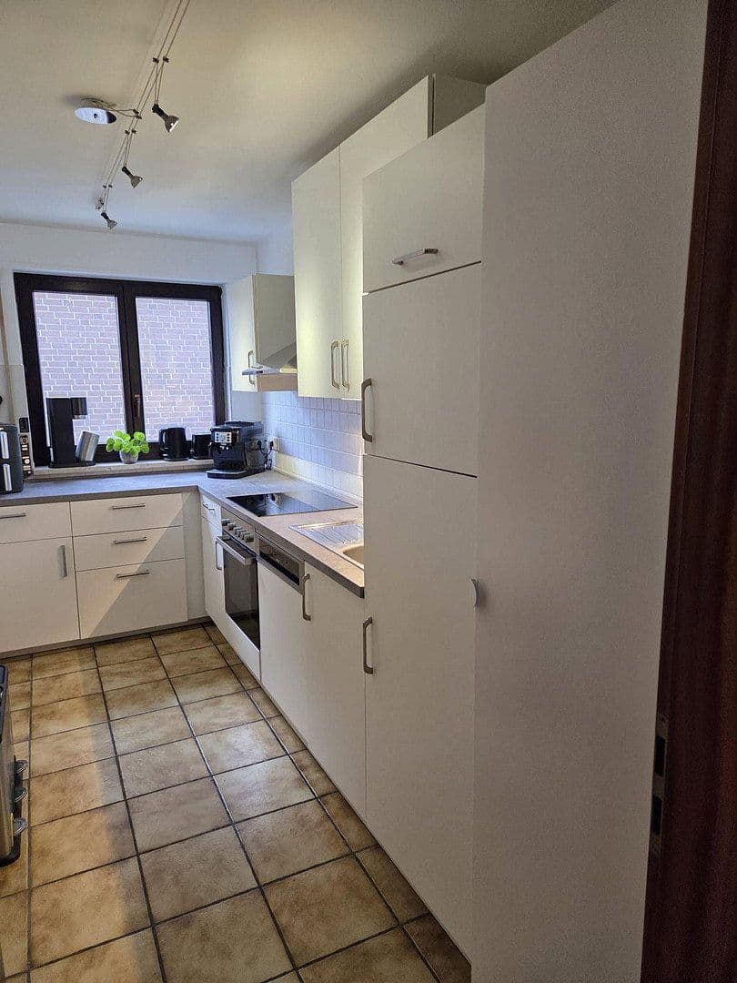Pronájem bytu 3+1 100 m², Theodor-Heuss-Str. 56, Erkelenz, Severní Porýní-Vestfálsko Pronájem bytu 3+1 100 m², Theodor-Heuss-Str. 56, Erkelenz, Severní Porýní-Vestfálsko