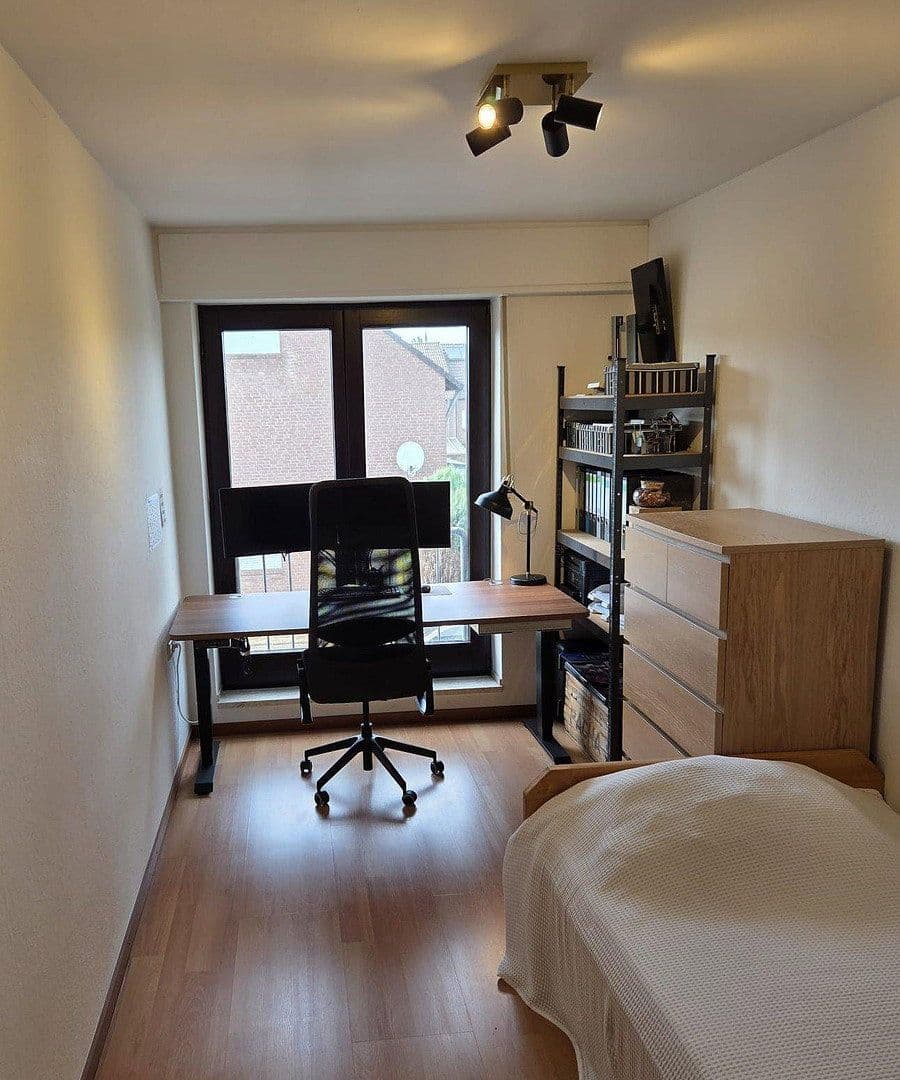 Pronájem bytu 3+1 100 m², Theodor-Heuss-Str. 56, Erkelenz, Severní Porýní-Vestfálsko Pronájem bytu 3+1 100 m², Theodor-Heuss-Str. 56, Erkelenz, Severní Porýní-Vestfálsko