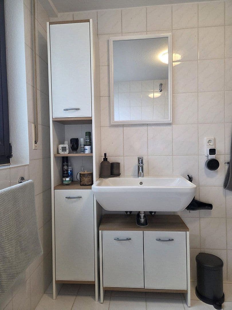 Pronájem bytu 3+1 100 m², Theodor-Heuss-Str. 56, Erkelenz, Severní Porýní-Vestfálsko Pronájem bytu 3+1 100 m², Theodor-Heuss-Str. 56, Erkelenz, Severní Porýní-Vestfálsko