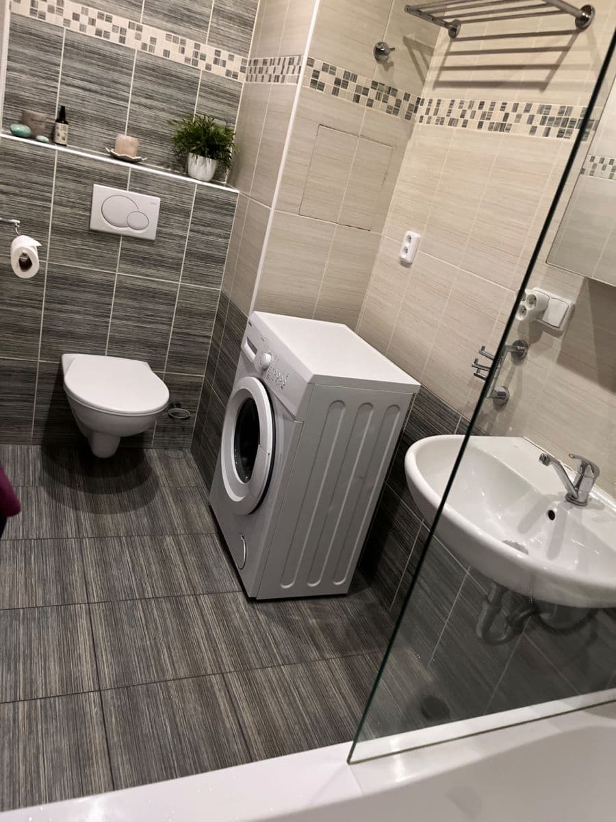 Prodej bytu 2+kk 82 m², Volkova, Praha, Praha Prodej bytu 2+kk 82 m², Volkova, Praha, Praha