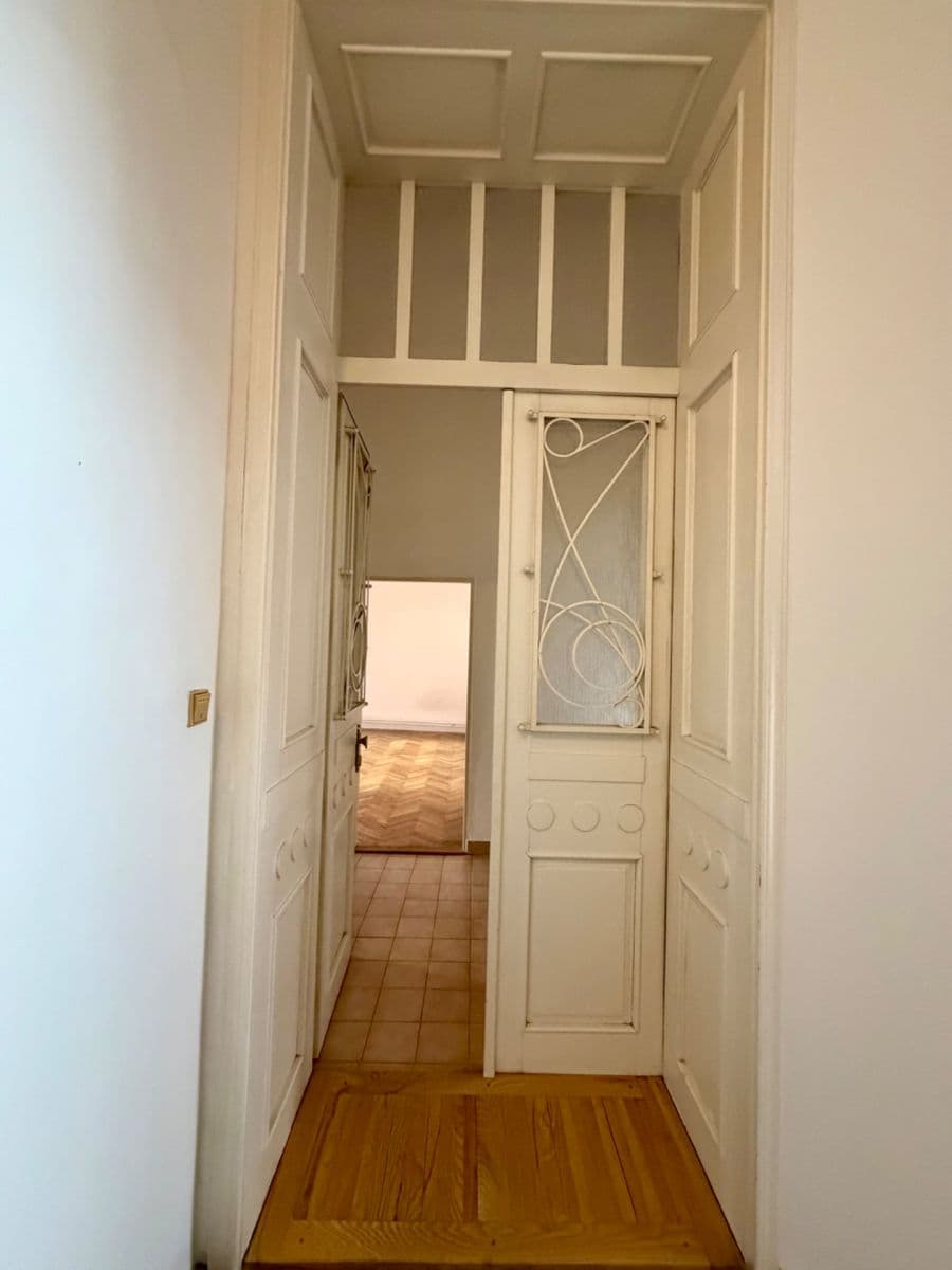 Pronájem bytu 3+1 108 m², Nádražní, Ostrava, Moravskoslezský kraj Pronájem bytu 3+1 108 m², Nádražní, Ostrava, Moravskoslezský kraj