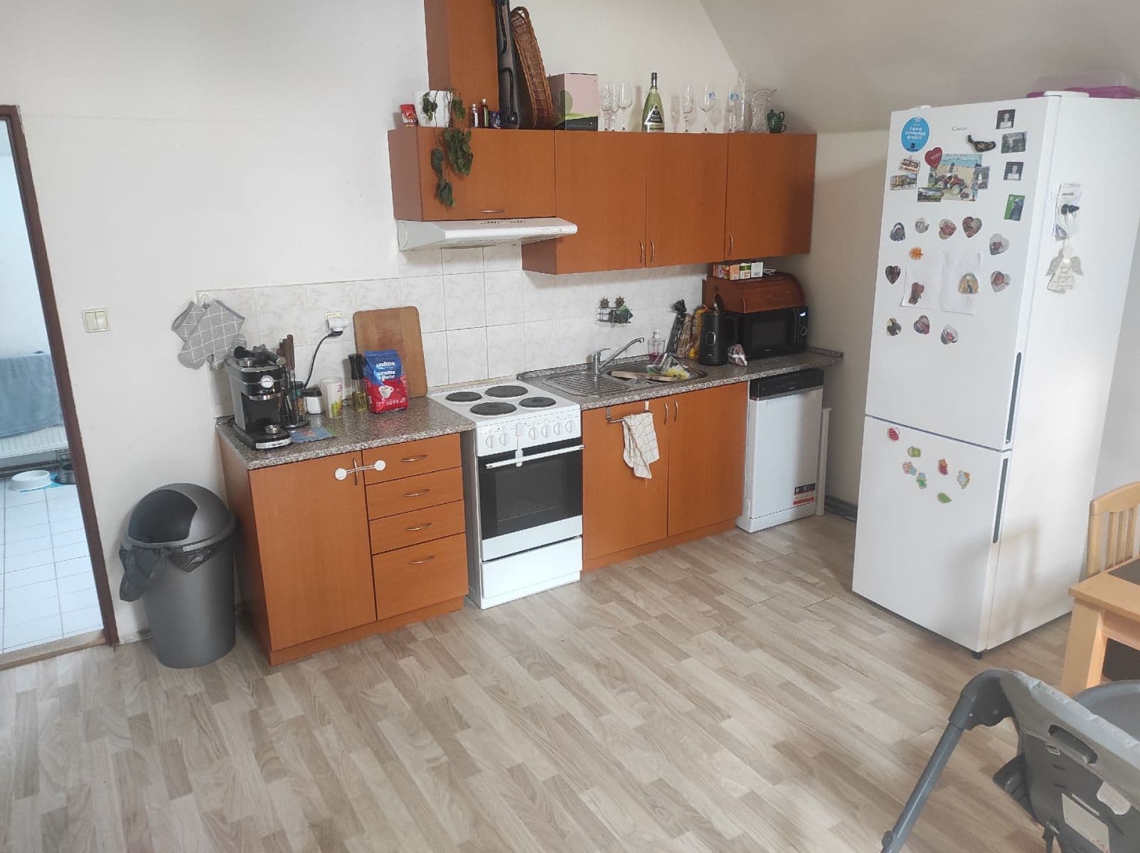 Pronájem bytu 2+kk 60 m², Presy, Chrudim, Pardubický kraj Pronájem bytu 2+kk 60 m², Presy, Chrudim, Pardubický kraj