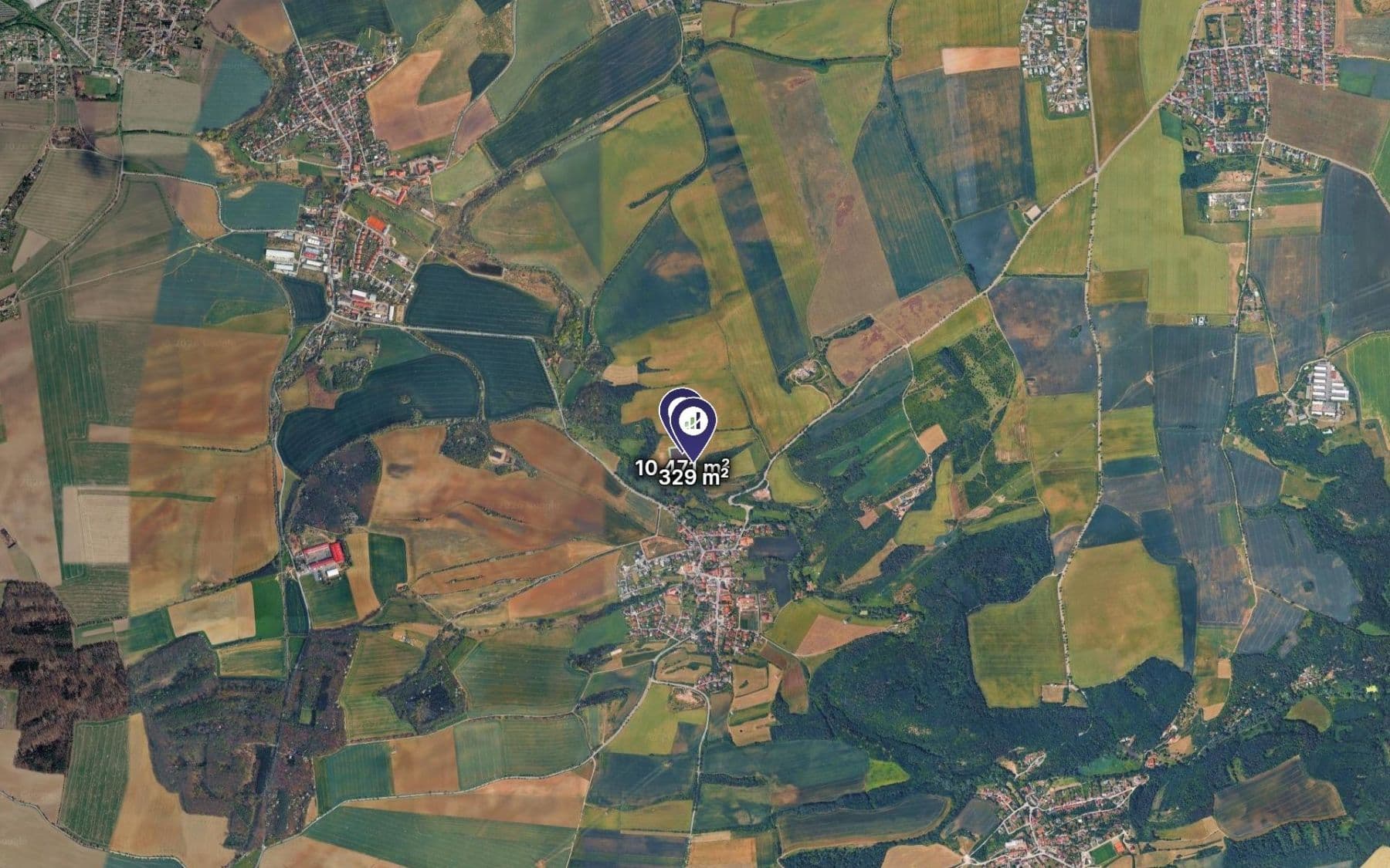 Prodej pozemku 2.430 m², Dobříč, Středočeský kraj Prodej pozemku 2.430 m², Dobříč, Středočeský kraj