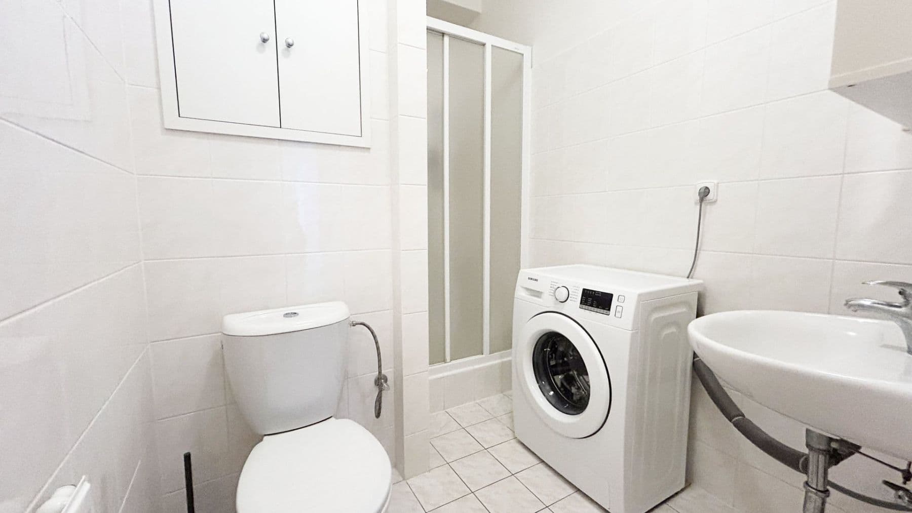 Pronájem bytu 3+kk 42 m², Moskevská, Kladno, Středočeský kraj Pronájem bytu 3+kk 42 m², Moskevská, Kladno, Středočeský kraj