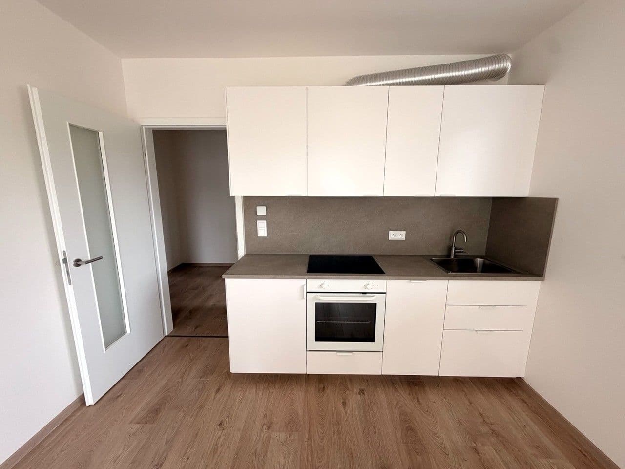 Pronájem bytu 2+kk 47 m², Haenkeho, Praha, Praha Pronájem bytu 2+kk 47 m², Haenkeho, Praha, Praha