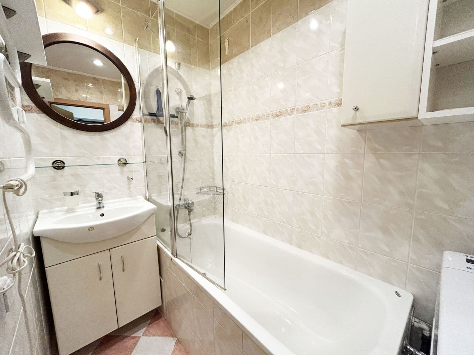 Pronájem bytu 1+1 30 m², Bachova, Praha, Praha Pronájem bytu 1+1 30 m², Bachova, Praha, Praha