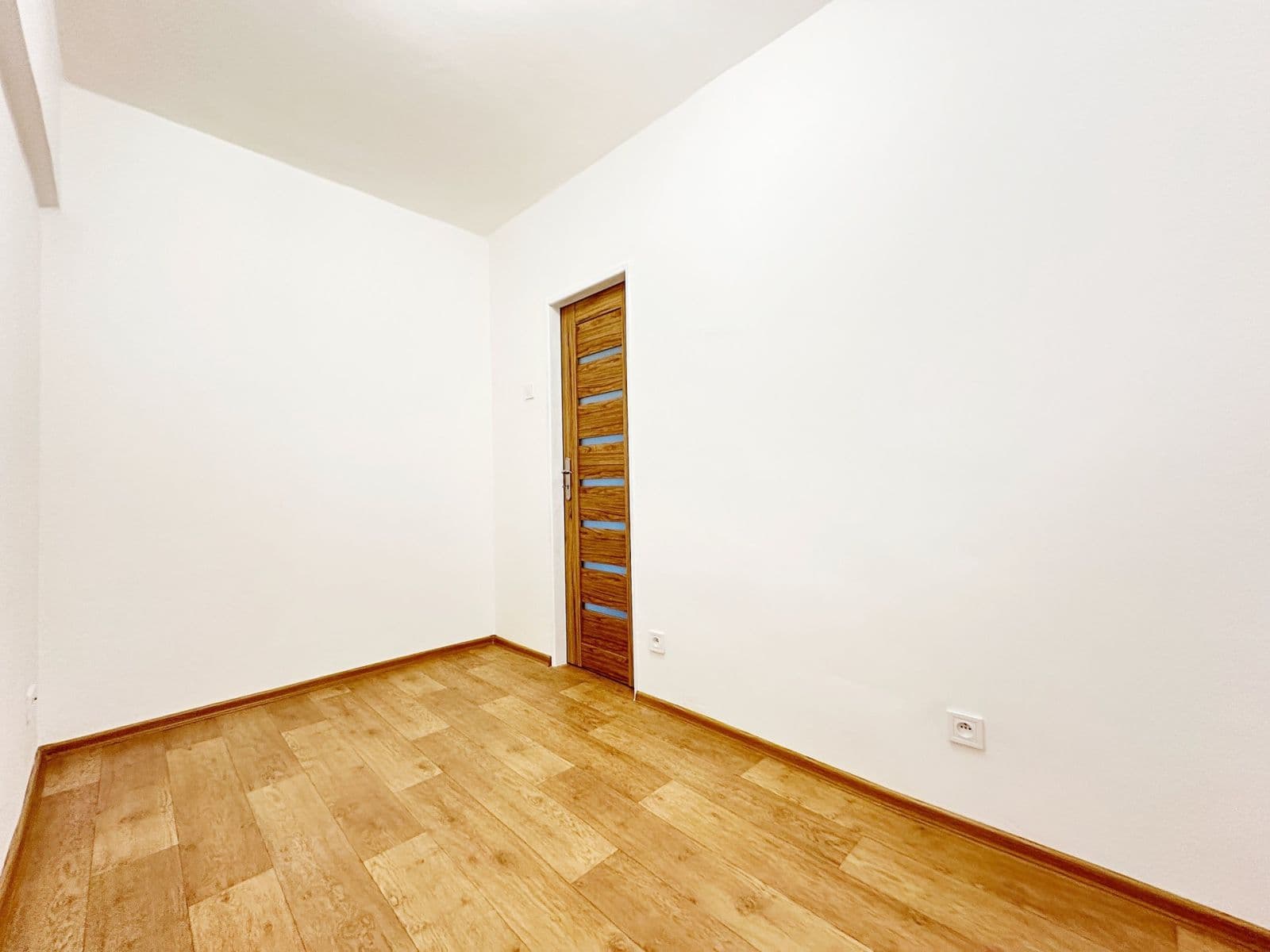 Pronájem bytu 3+kk 81 m², Čechovská, Příbram, Středočeský kraj Pronájem bytu 3+kk 81 m², Čechovská, Příbram, Středočeský kraj