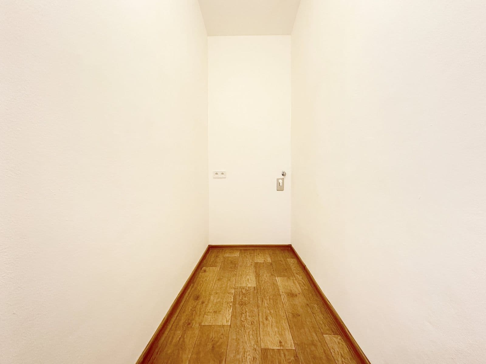 Pronájem bytu 3+kk 81 m², Čechovská, Příbram, Středočeský kraj Pronájem bytu 3+kk 81 m², Čechovská, Příbram, Středočeský kraj