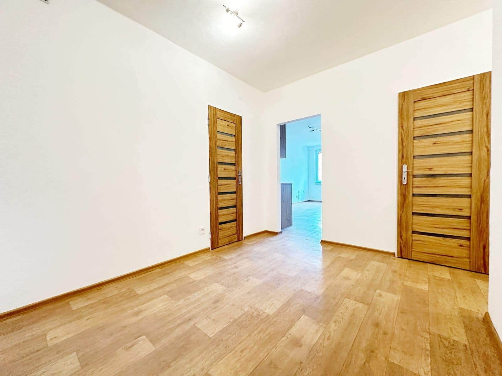 Pronájem bytu 3+kk 81 m², Čechovská, Příbram, Středočeský kraj Pronájem bytu 3+kk 81 m², Čechovská, Příbram, Středočeský kraj