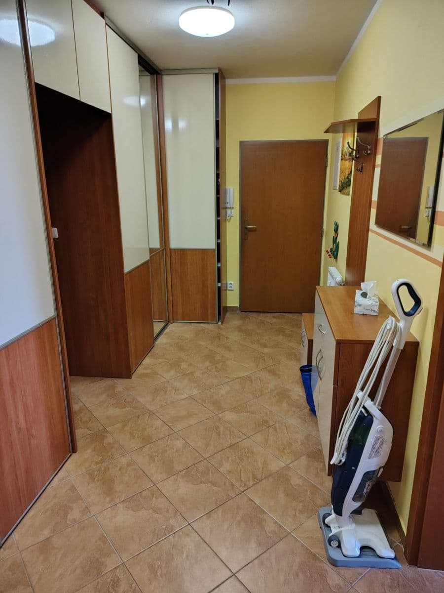 Pronájem bytu 3+kk 92 m², Školní, Bakov nad Jizerou, Středočeský kraj Pronájem bytu 3+kk 92 m², Školní, Bakov nad Jizerou, Středočeský kraj