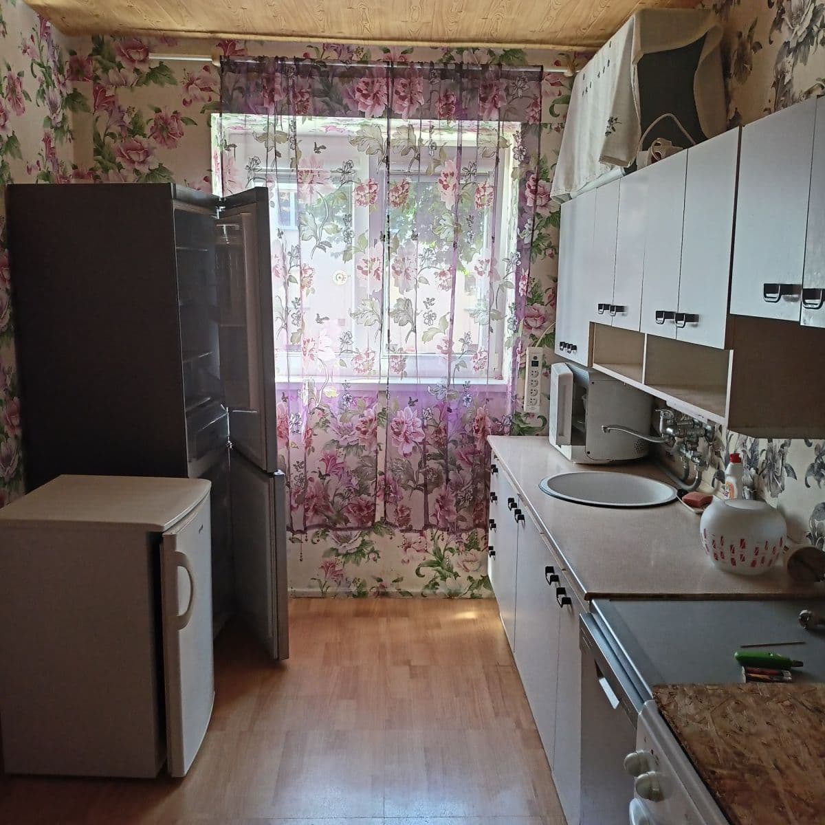 Pronájem bytu 2+1 54 m², Dašická, Pardubice, Pardubický kraj Pronájem bytu 2+1 54 m², Dašická, Pardubice, Pardubický kraj