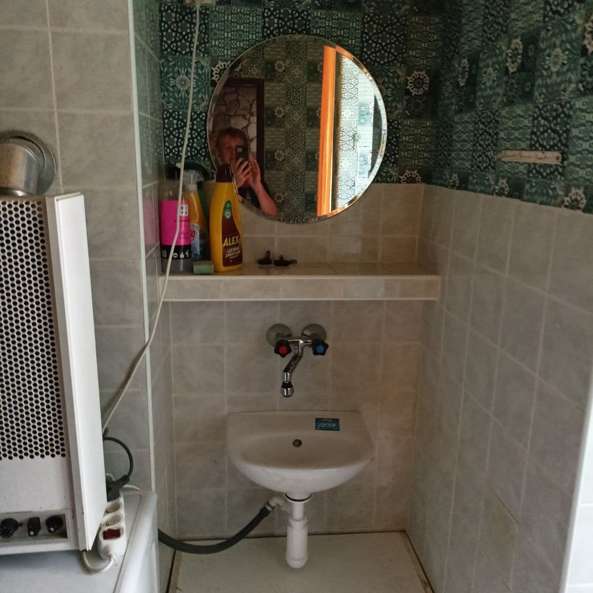 Pronájem bytu 2+1 54 m², Dašická, Pardubice, Pardubický kraj Pronájem bytu 2+1 54 m², Dašická, Pardubice, Pardubický kraj