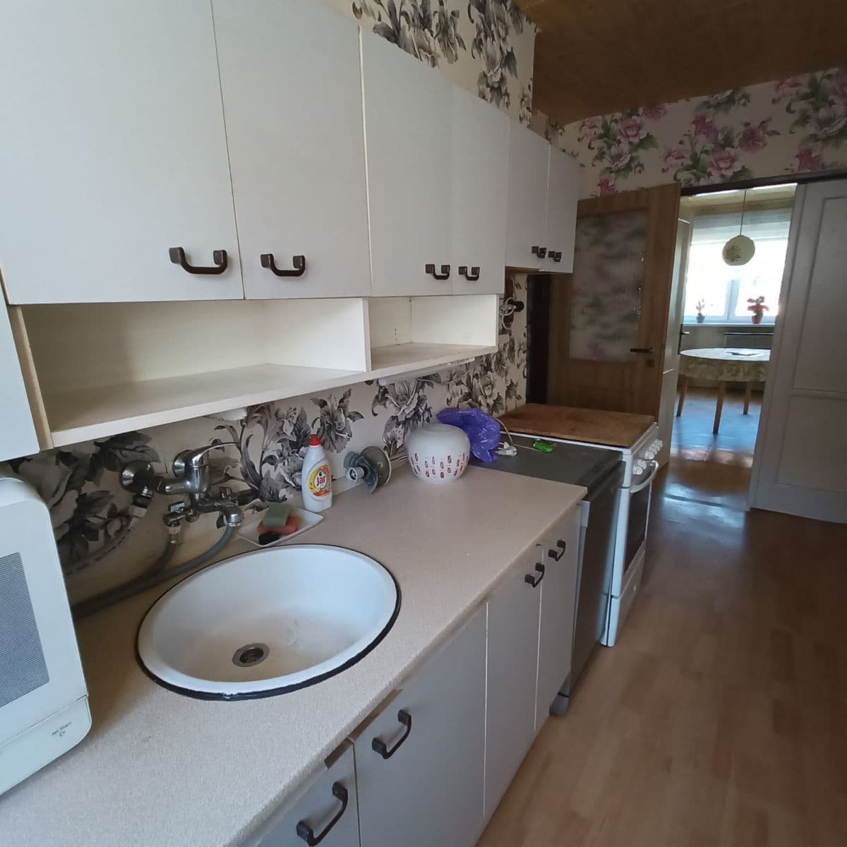Pronájem bytu 2+1 54 m², Dašická, Pardubice, Pardubický kraj Pronájem bytu 2+1 54 m², Dašická, Pardubice, Pardubický kraj