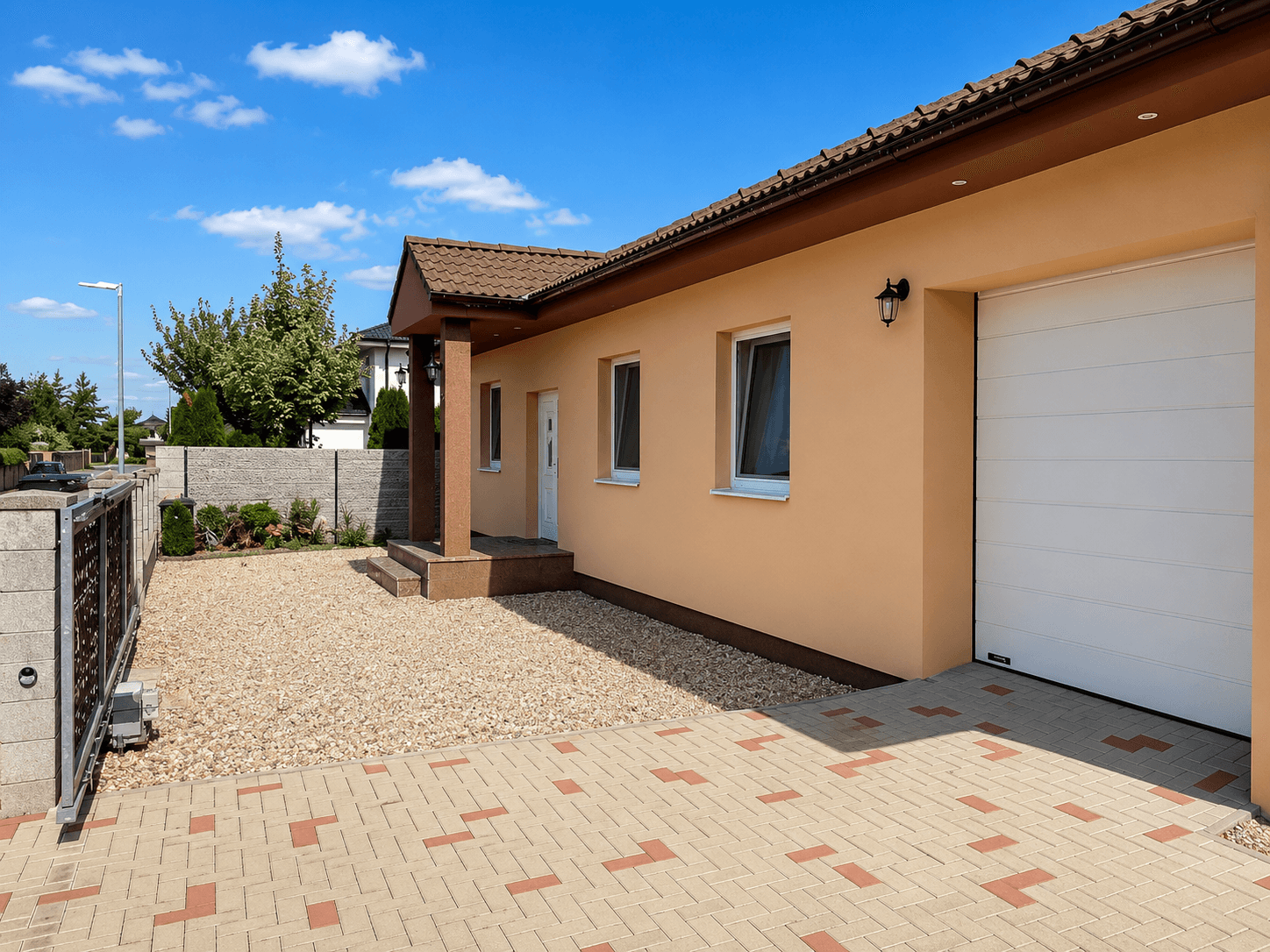 Prodej domu 132 m², pozemek 796 m², U Hrušky, Mratín, Středočeský kraj Prodej domu 132 m², pozemek 796 m², U Hrušky, Mratín, Středočeský kraj