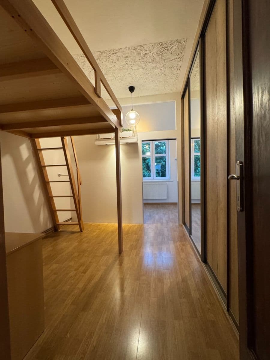Pronájem bytu 2+kk 52 m², Kolbenova, Praha, Praha Pronájem bytu 2+kk 52 m², Kolbenova, Praha, Praha